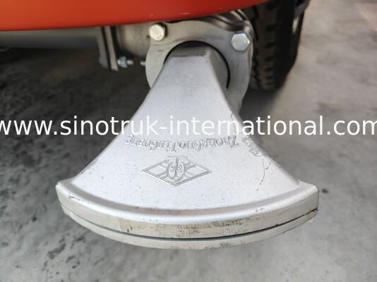 SINOTRUK HOWO 4×2 Light Sprinkler, 6CBM Water Tank Truck