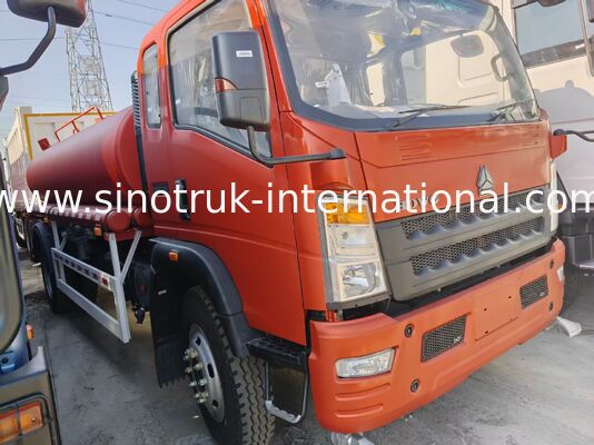 SINOTRUK HOWO 4×2 Light Sprinkler, 6CBM Water Tank Truck