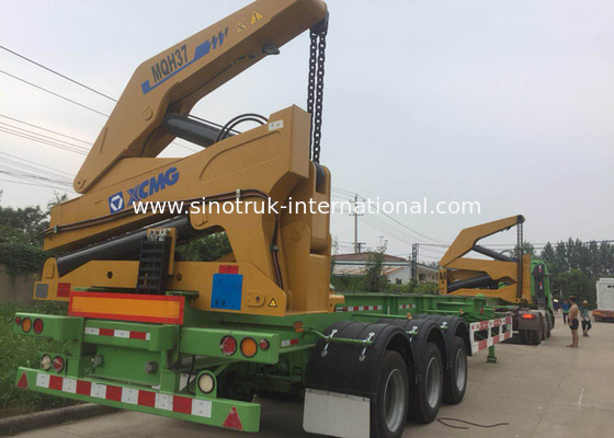 Self Loading Truck Mounted Crane 3 Axle Container For Transportation