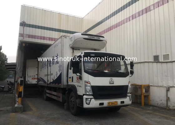 Sandwich Structure 4×2 Refrigerated Truck Good Heat Insulation Performance