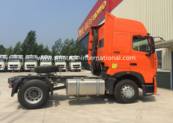 Strong Engine Euro 2 International Tractor Trailer For 30 -40 Tons Traction Capacity