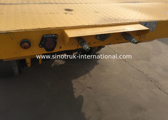 3 Axles Flatbed Cargo Full Trailer Carrying 40 Tons Bulk Cargo