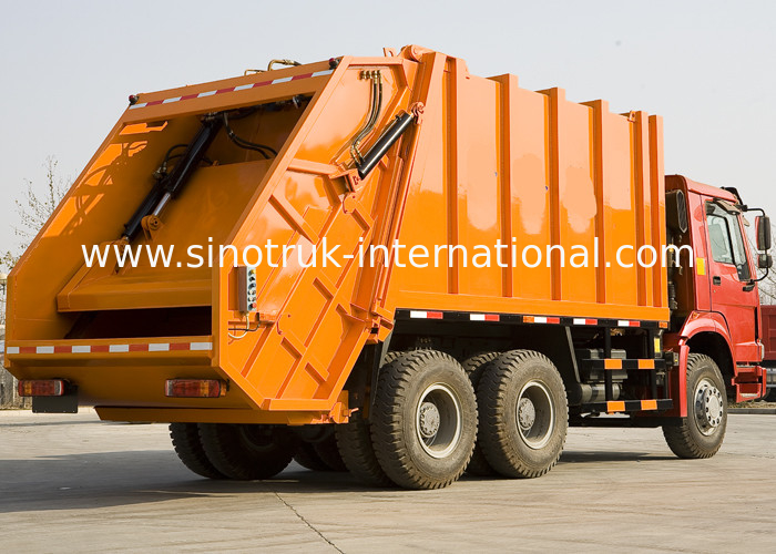 High Performance Garbage Collection Truck , Solid Waste Management Trucks