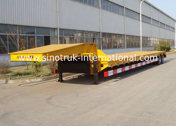 High Efficiency Semi Low Flatbed Trailer Truck 12000*3000*6mm 2 Axles 50 Tons