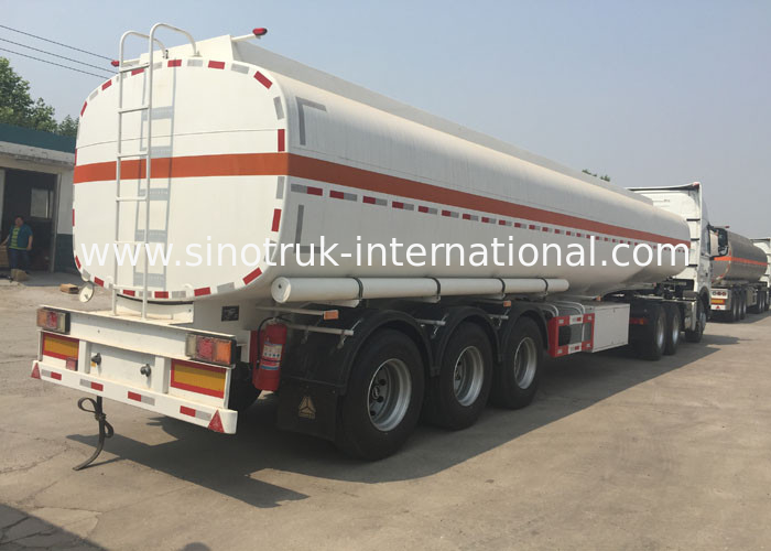 A7 Semi Trailer Truck 3 Axles Fuel Oil Delivery Truck With 50000L - 65000L Tank
