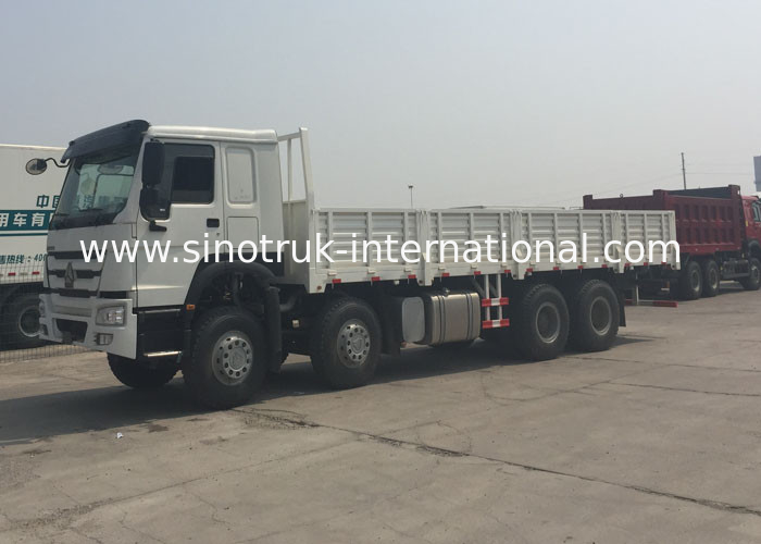 SINOTRUK Heavy Duty Lorry Cargo Truck 9280 * 2300 * 800mm Commercial Truck And Van