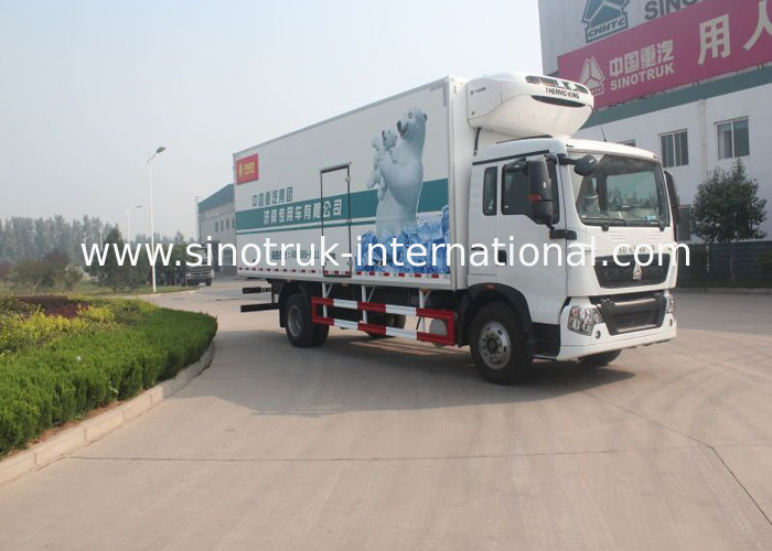 140 HP Engine Refrigerator Box Truck , RHD 4X2 8 Ton Refrigerated Food Truck