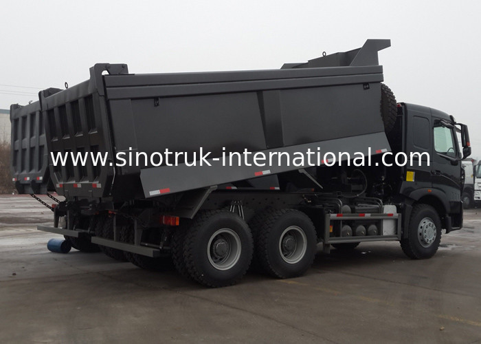 Sinotruk Howo Dump Truck 20CBM 371HP 6X4 LHD 30 - 40 Tons Heavy Dump Truck
