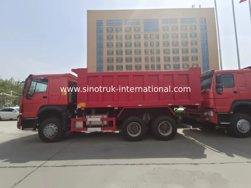 SINOTRUK HOWO Tipper Dump Truck RHD 6×4 336HP In Red Colour
