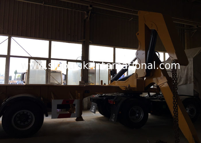 SGS Truck Mounted Cranes Equipment For 3 Axles Semi Trailer Lifting 40ft Container