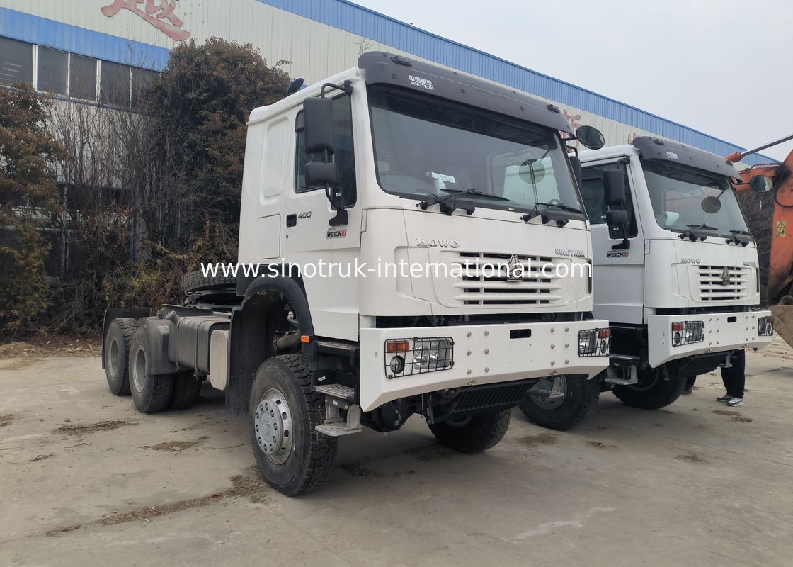 Sinotruk Howo Tractor Truck Rhd All Wheel Drive 6 × 6 Weichai 400Hp White