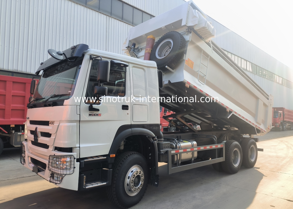 Sinotruk Howo Tipper Dump Truck 400Hp 6 × 4 U Shape Tray With Automatic Tarpaulin