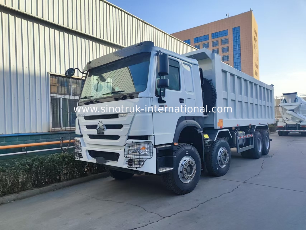Large Capacity 27 Cubic Meters 4 Axle Dump Truck 400 Horsepower For Efficient Operation