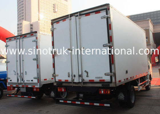 Fruits Cold Storage Refrigerator Truck 5-8 Tons