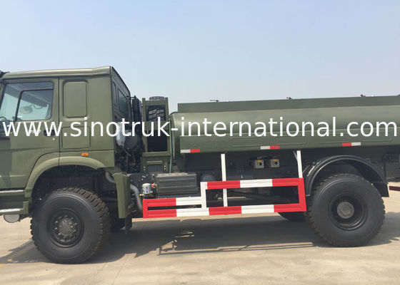 Energy Saving Oil Tank Trucks / Edible Oil Transport Truck Hydraulically Clutch