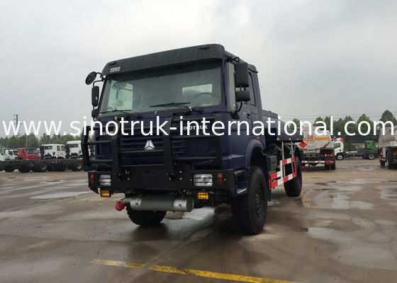 4X4 Off Road Oil Tank Trucks / Edible Oil Transport Truck Hydraulically Clutch